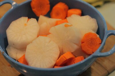 Beef Balls Soup with Pasta Recipe (Nui Bò Viên)