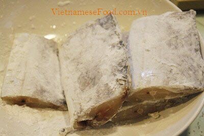 Deep Fried Belt Fish Recipe (Cá Hố Chiên Giòn)