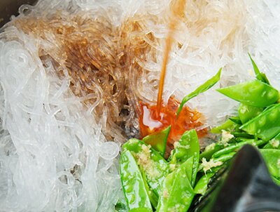 Stir-fried Clear Cassava Noodle with Shrimps (Miến Xào Tôm)