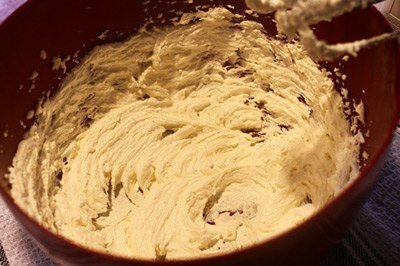 Cat Tongue Cookie Recipe (Bánh Lưỡi Mèo)