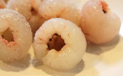 Lotus Seed Sweet Soup with Lychee (Chè Vải Hạt Sen)