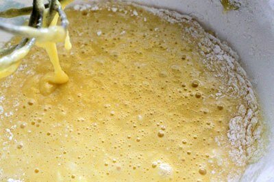 Mango and Vanilla Milk Ice-cream (Kem Sữa Vani và Xoài)