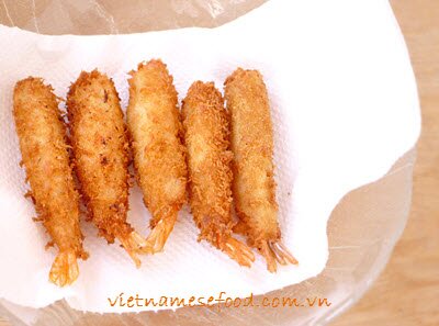 deep-fried-prawns-spring-rolls-recipe-goi-cuon-tom-chien-xu