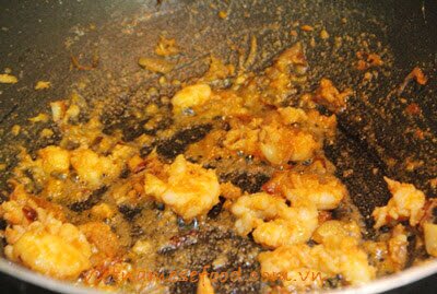 Stir-fried Bean Sprout with Shrimps and Loopah Recipe (Giá Xào Tôm và Mướp)