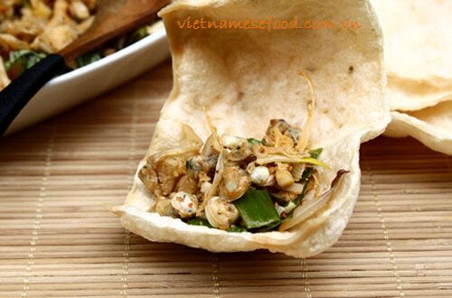 Stir-fried Jack Fruit with Mussel Recipe (Mít Xào Hến) Stir-fried Jack Fruit with Mussel Recipe (Mít Xào Hến)