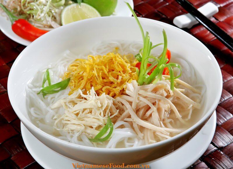 hanoi-chicken-vermicelli-soup-bun-thang