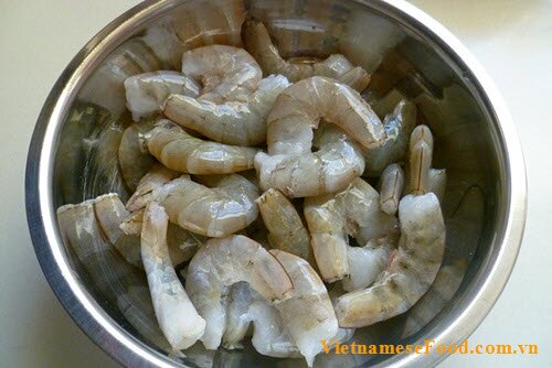 fried-sweet-potato-with-shrimp-cake-recipe-banh-tom-khoai-lang