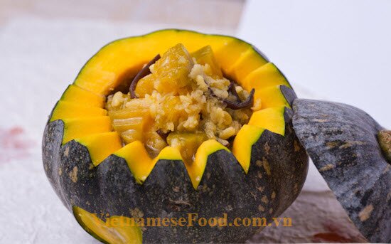 mung-bean-with-pumpkin-sweet-soup-recipe-che-dau-xanh-bi-do