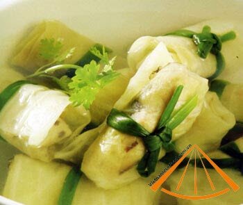 vietnamesefood.com.vn/vietnamese-vegertable-rolls-recipe