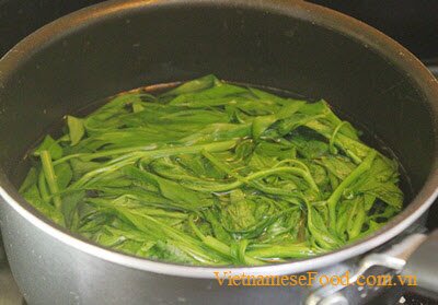 shrimp-and-pork-vermicelli-soup-with-ong-choy-recipe-canh-bun