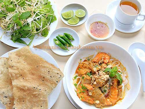 www.vietnamesefood.com.vn/vietnamese-quang-noodle-recipe-mi-quang www.vietnamesefood.com.vn/vietnamese-quang-noodle-recipe-mi-quang